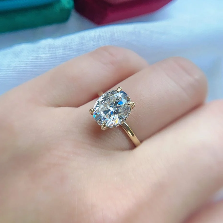 10K or 14K Solid Gold D Color Clarity VVS Oval Moissanite Engagement Ring - Image 10