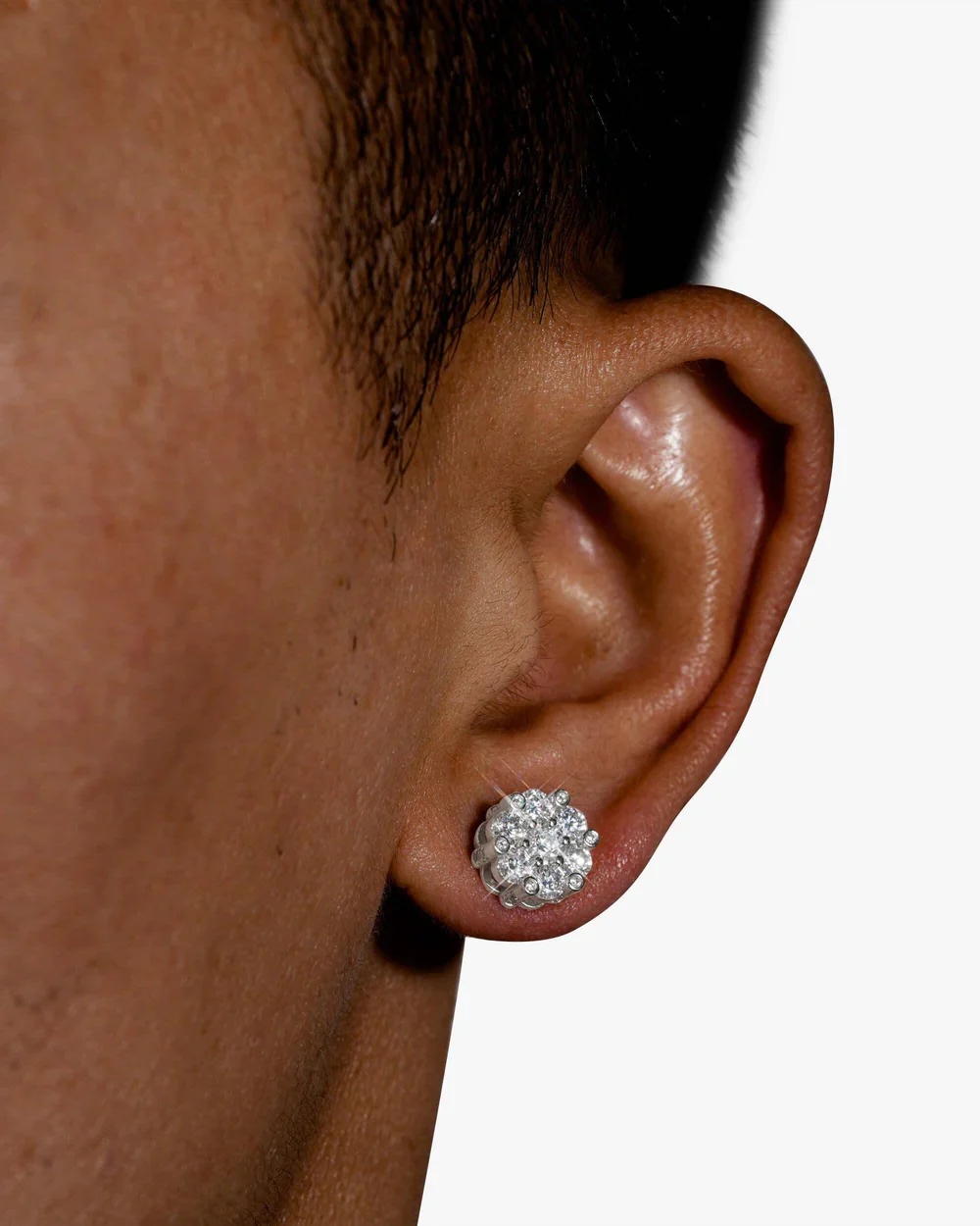 10MM Flower Head VVS Moissanite Stud Earrings - Image 4