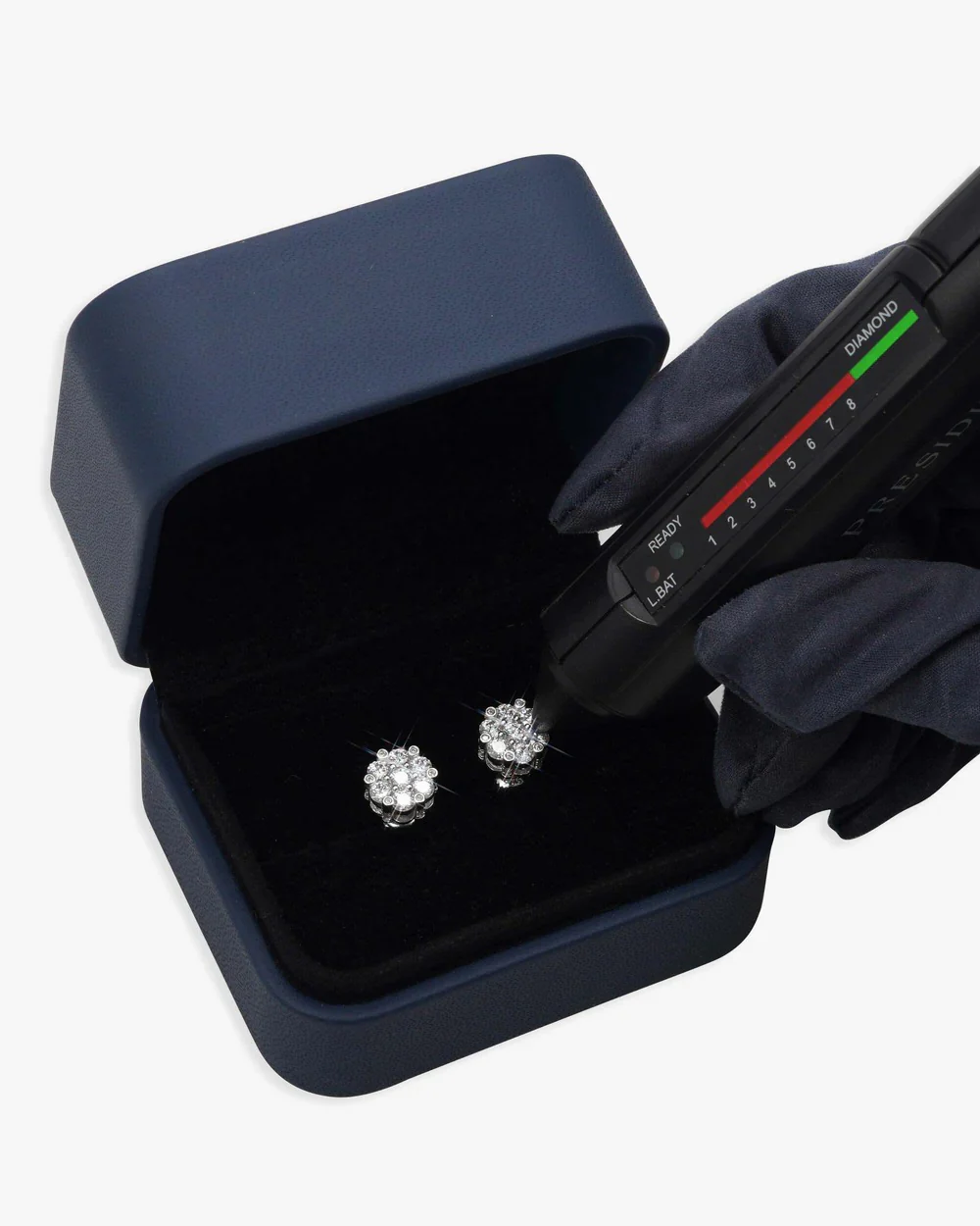 10MM Flower Head VVS Moissanite Stud Earrings - Image 5