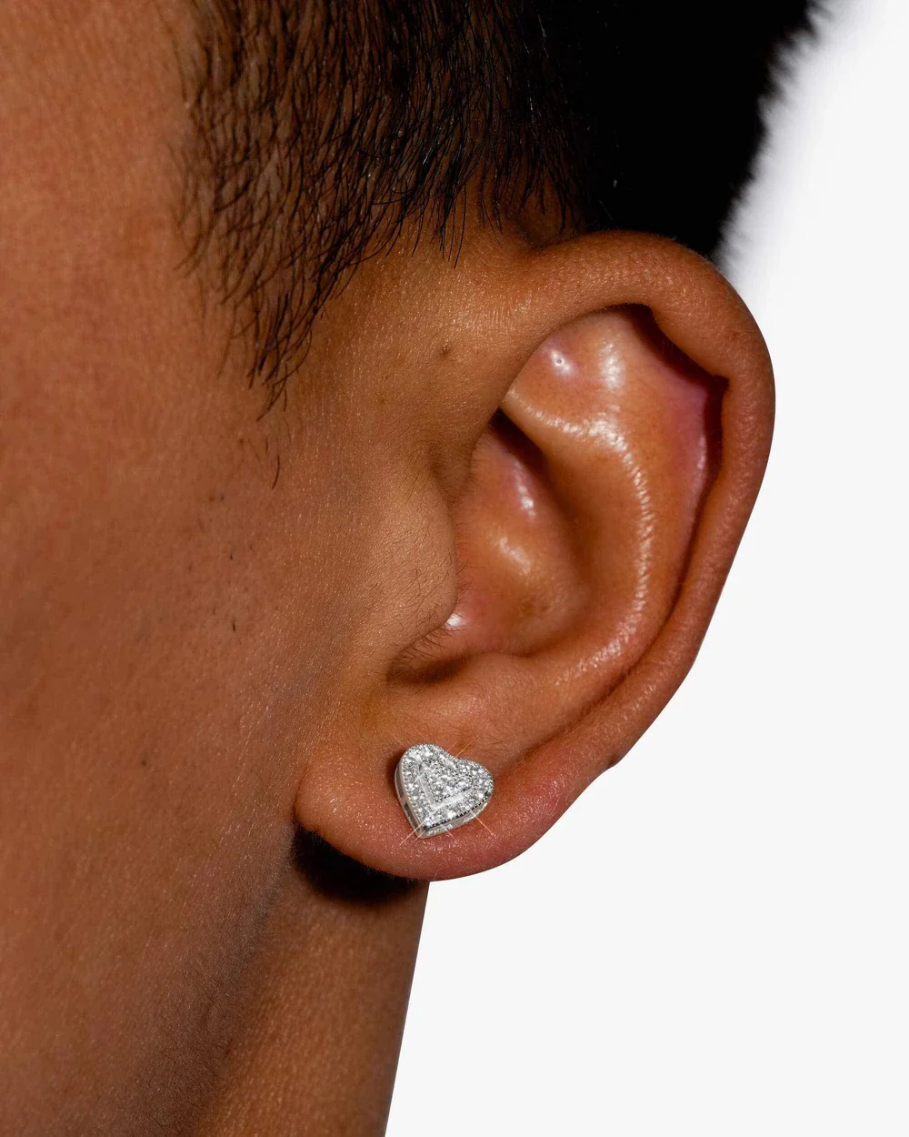 8MM Heart VVS Moissanite Stud Earrings - Image 2