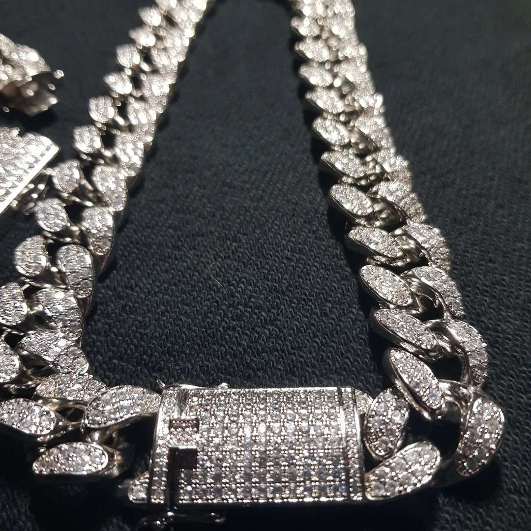 18k Gold/Silver Cuban Link Chain Set – Iced Out Necklace & FREE Bracelet - Image 16