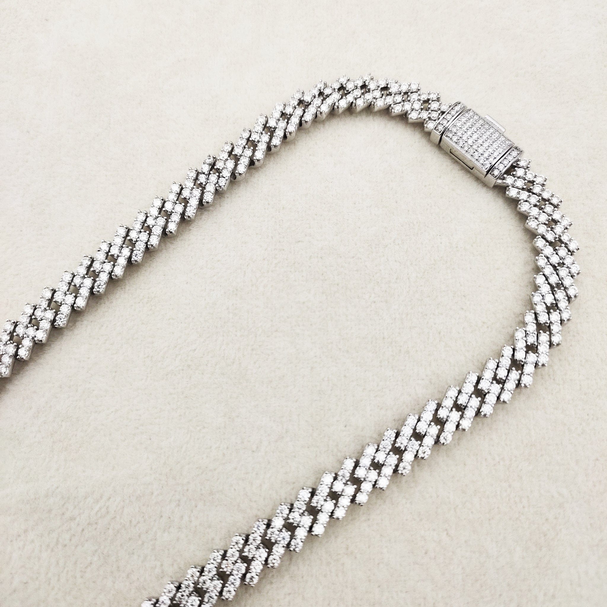 8MM 925 Sterling Silver VVS1 Moissanite Cuban Chain - Image 5