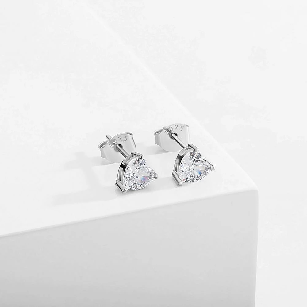 925 Sterling Silver 0.1-1 VVS Carat Heart Moissanite Stud Earrings - Image 7