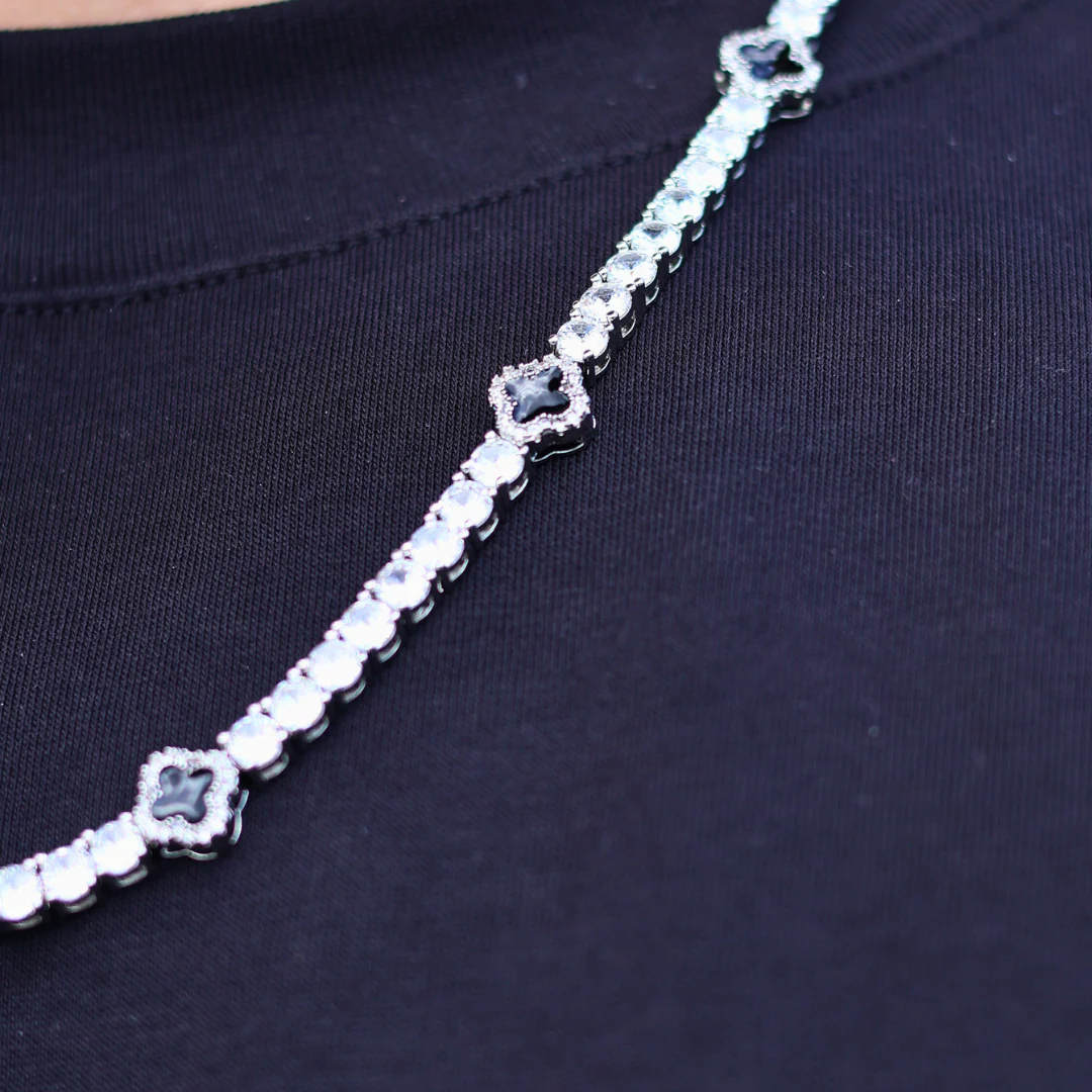 Black Clover Tennis Chain (Silver) - 4mm - Image 6