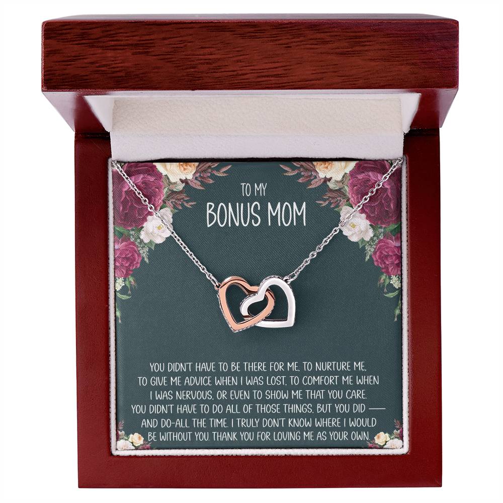 Bonus Mom Message Card Interlocking Heart Necklace - Image 4