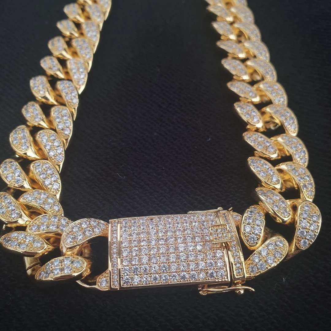 18k Gold/Silver Chain + FREE Bracelet Bundle - Original Price - Image 16