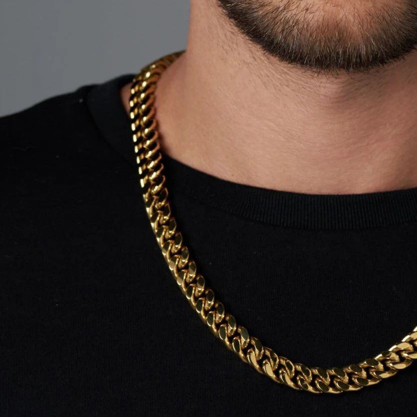 VVS 12mm Gold Cuban Link Chain - Image 4
