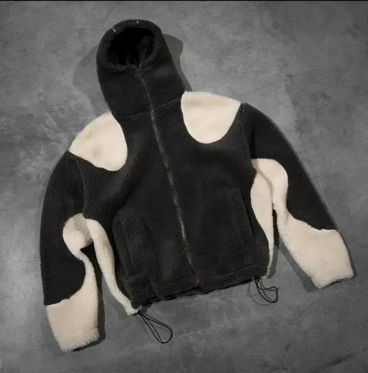 VVS Cloud Hoodie - Image 11