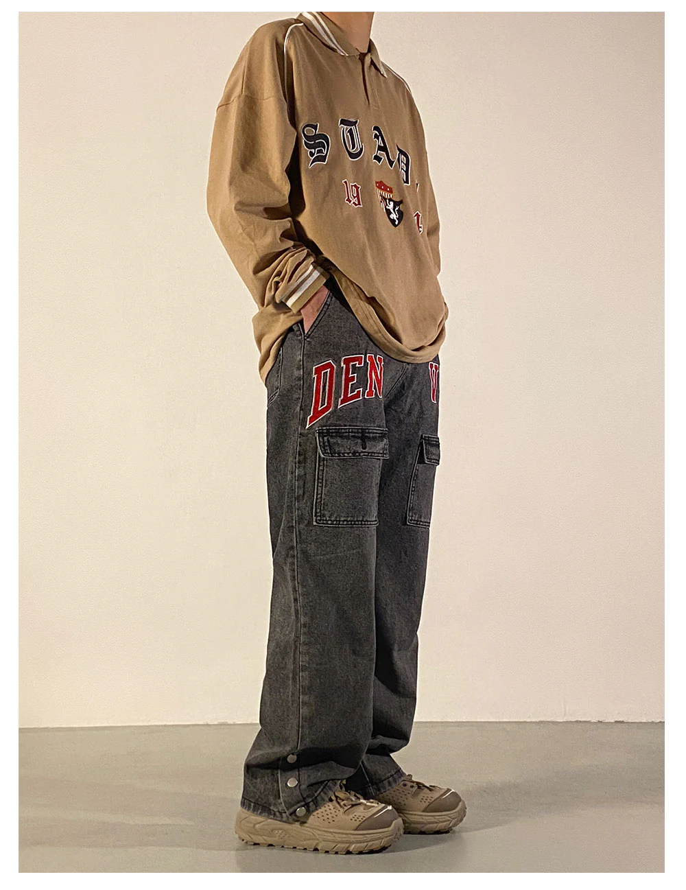 Embroidered Baggy Jeans - Image 2