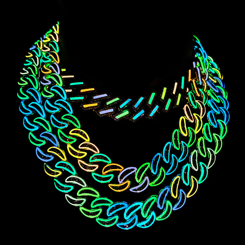 Glow In The Dark Cuban Chain - Image 2