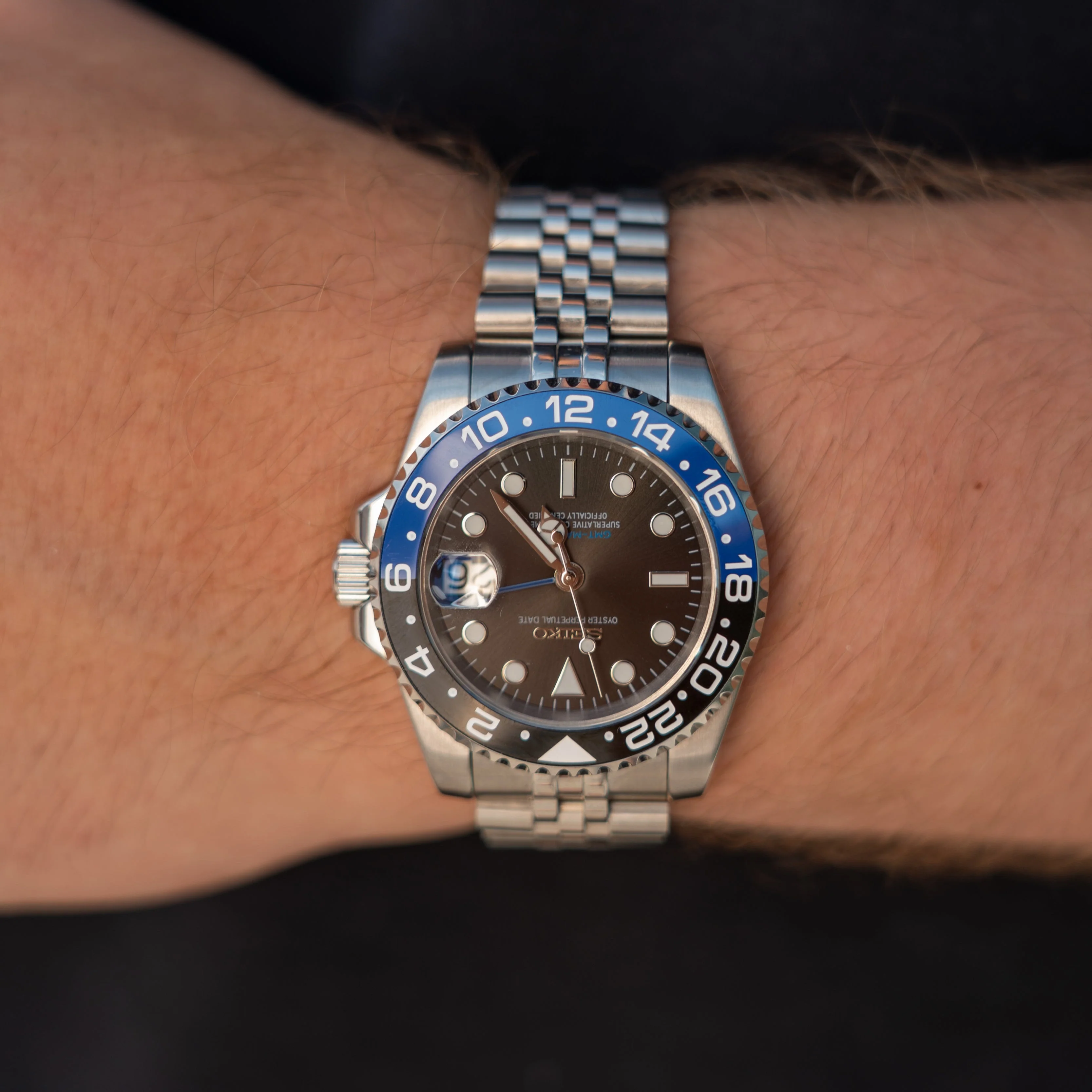 Seiko Mod GMT - Batgirl - Image 3