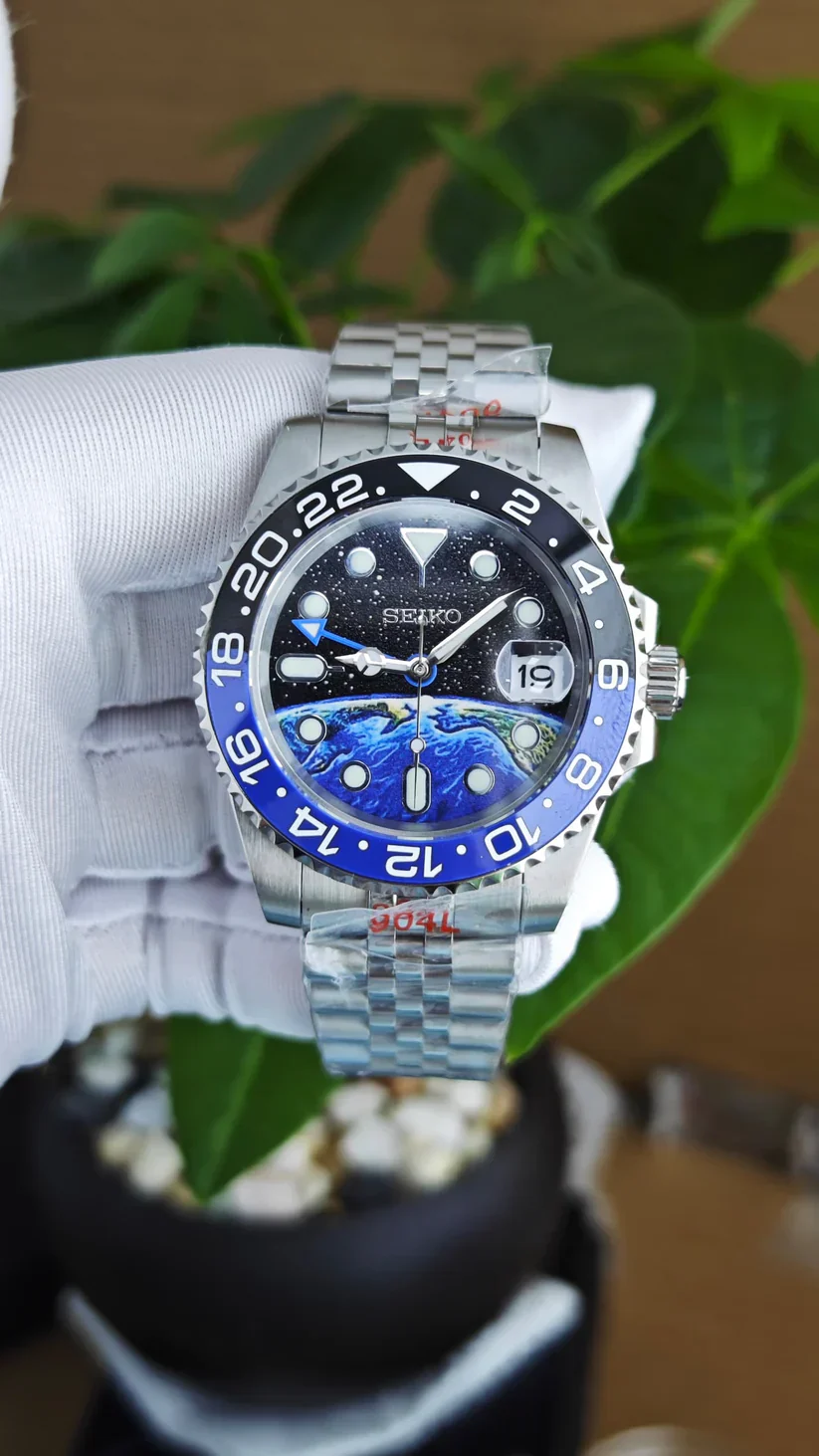 Seiko Mod GMT "Earth" Edition - Image 3