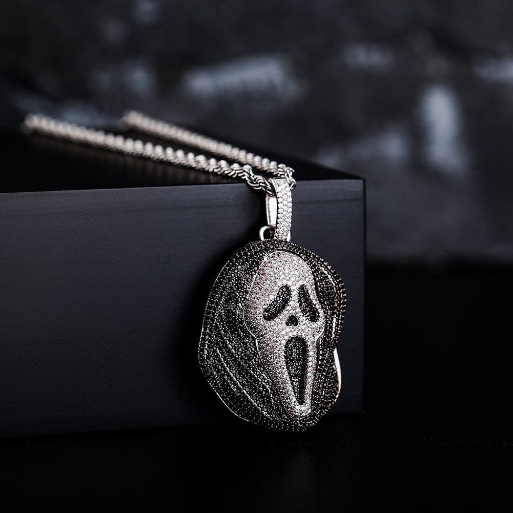 Iced Black Skull Pendant chain - Image 2