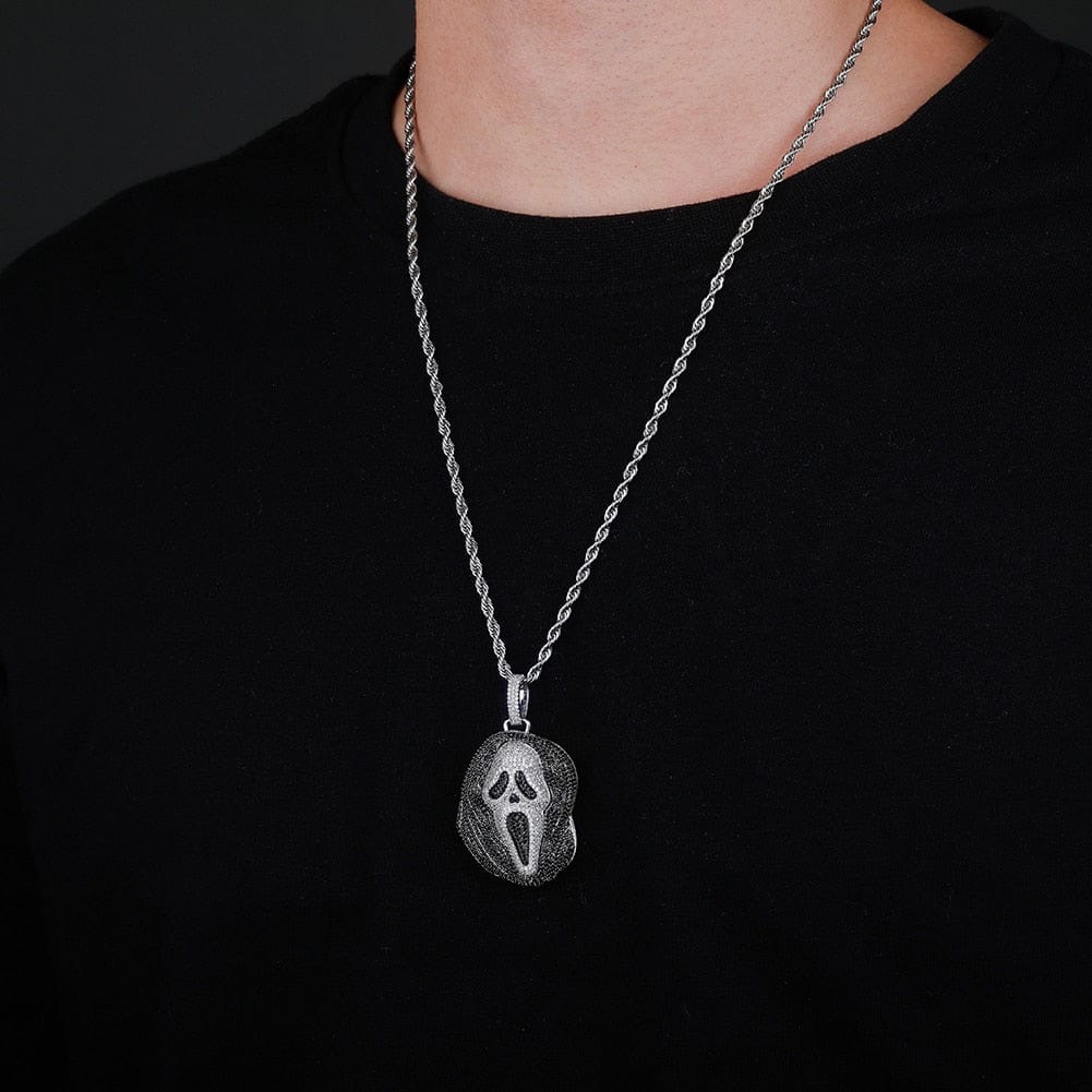 Iced Black Skull Pendant chain - Image 4