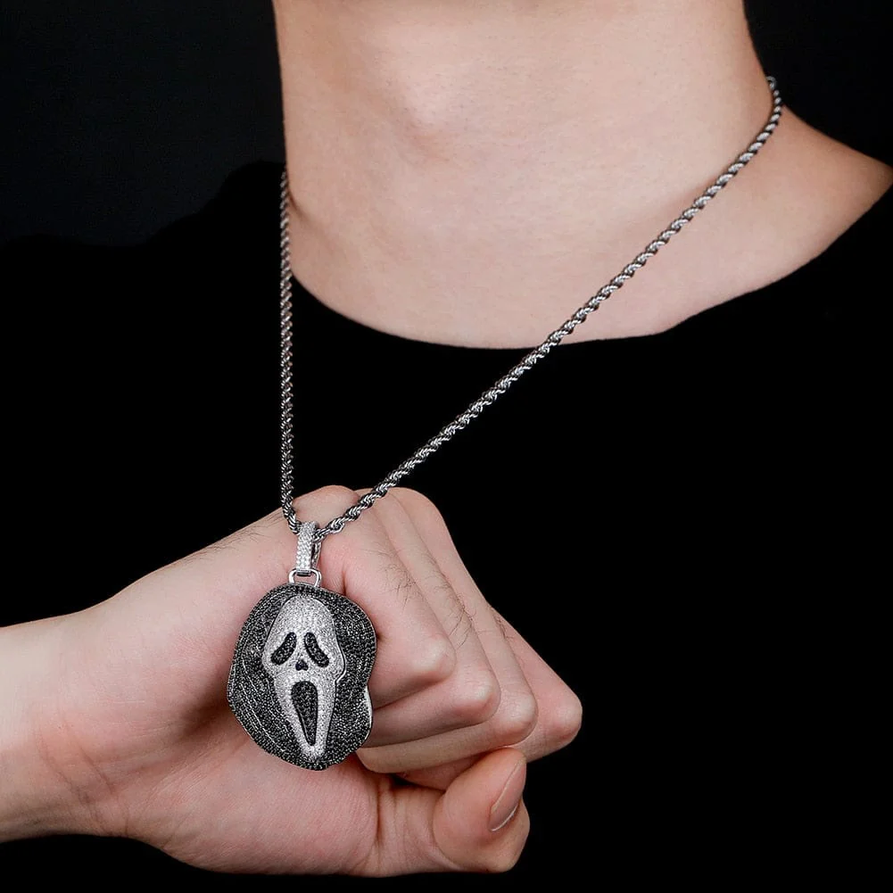 Iced Black Skull Pendant chain - Image 9