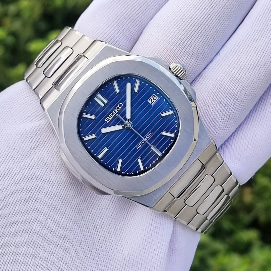 Seiko Mod Nautilus | Navy Blue - Image 2