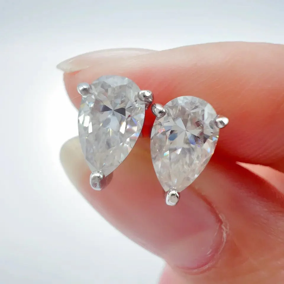 Oval Cut 925 Sterling Silver Moissanite Earrings - Image 6