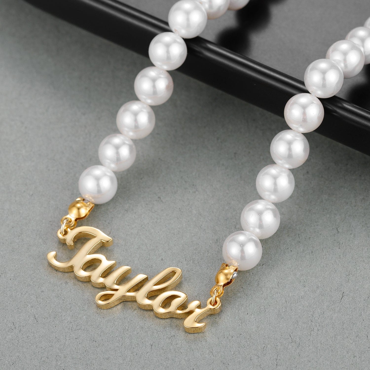 VVS Jewelry Pearl Custom Cursive Name Chain - Image 3