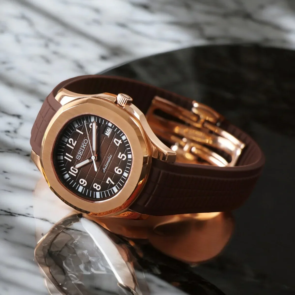 SEIKO MOD AQUANAUT | ROSE GOLD - Image 2