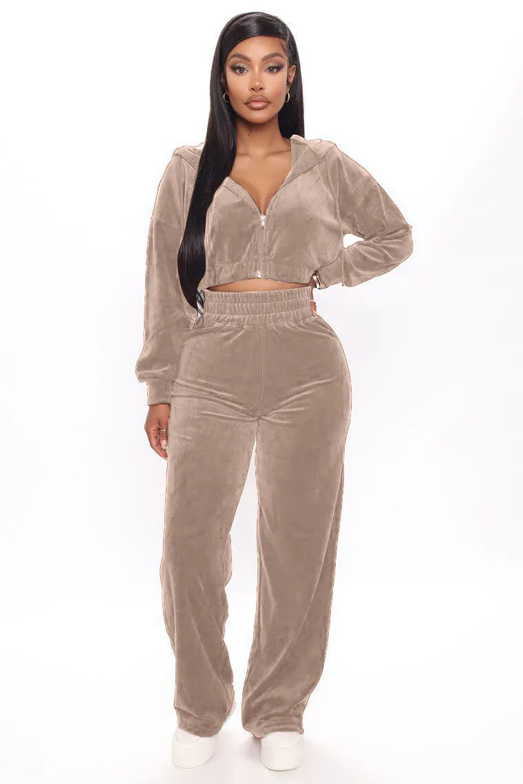 Solid Velvet Two Piece Tracksuit - Image 18