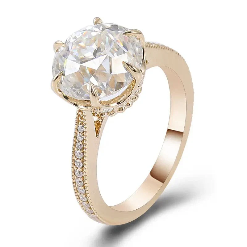 Solid Gold VVS Moissanite Engagement Ring - Image 3