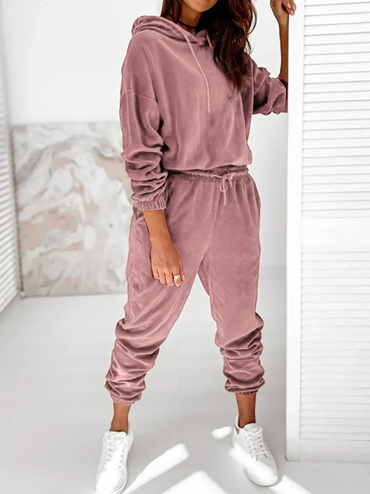 VVS Velvet Two Piece Set - Image 14