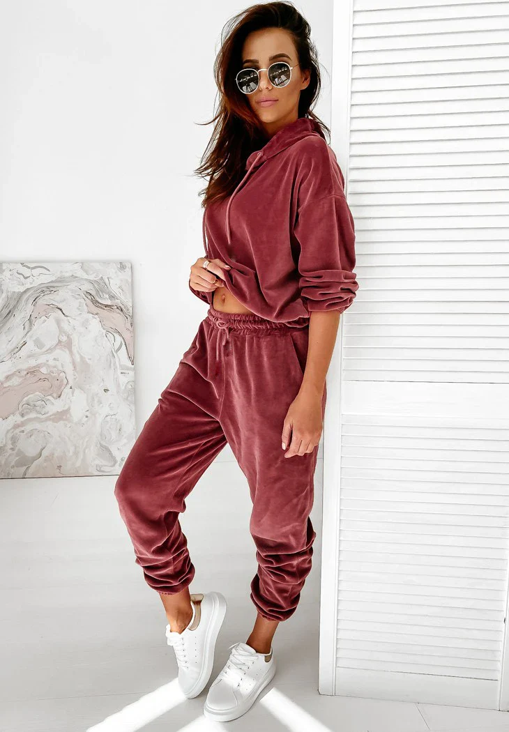 VVS Velvet Two Piece Set - Image 33
