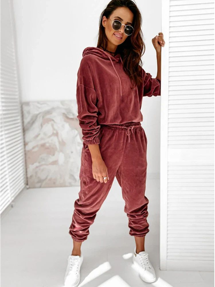 VVS Velvet Two Piece Set - Image 9