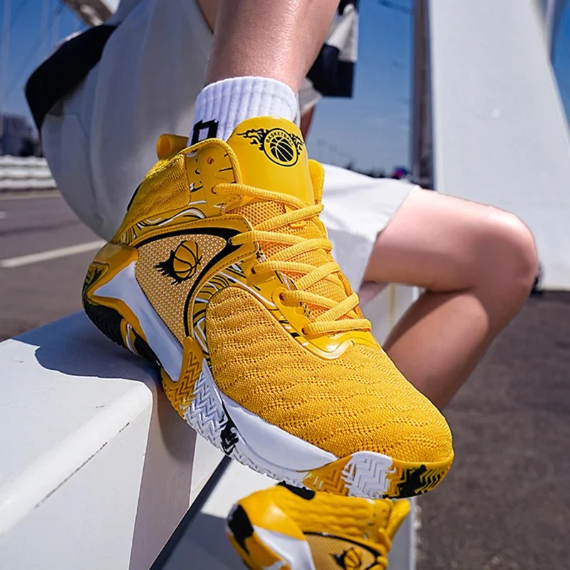 Vibrant VVS Best Outdoor Basketball Shoes â Bold Design, Traction & Cushion Comfort - Image 4