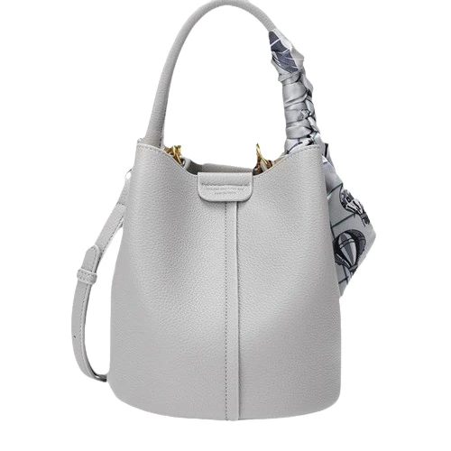 VVS Iconic Leather Bucket bag - Image 8