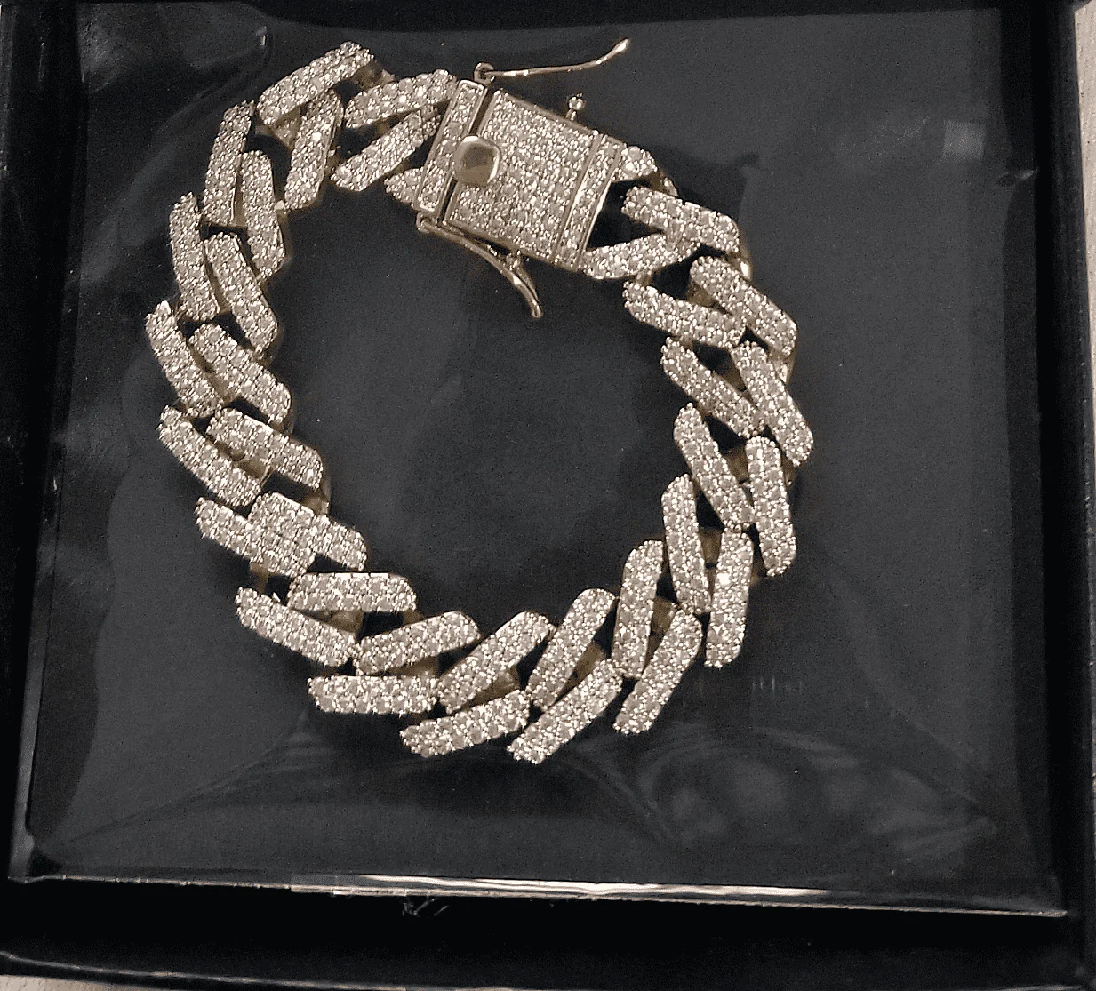 14mm Diamond Prong Cuban Chain + FREE Diamond Prong Cuban Bracelet - Image 4