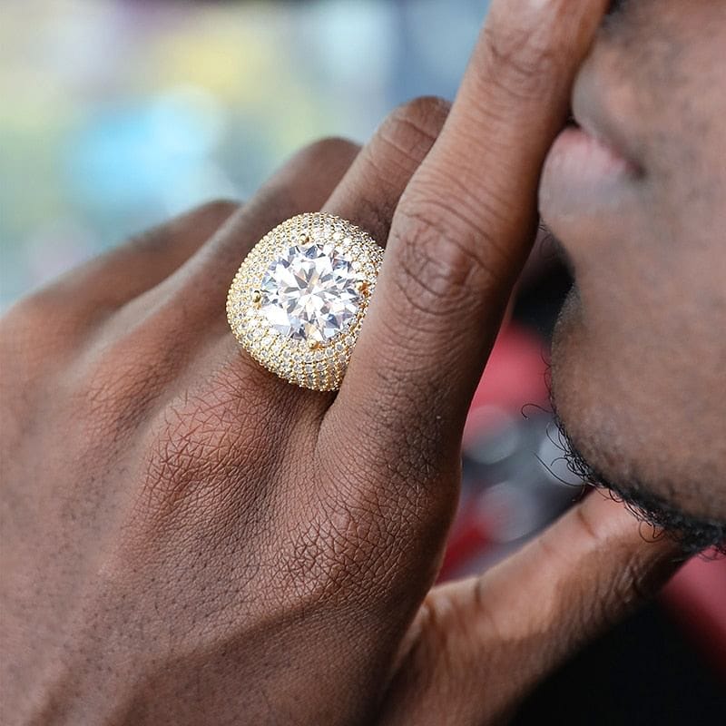 VVS Jewelry Big Clustered Band Ring - Image 3