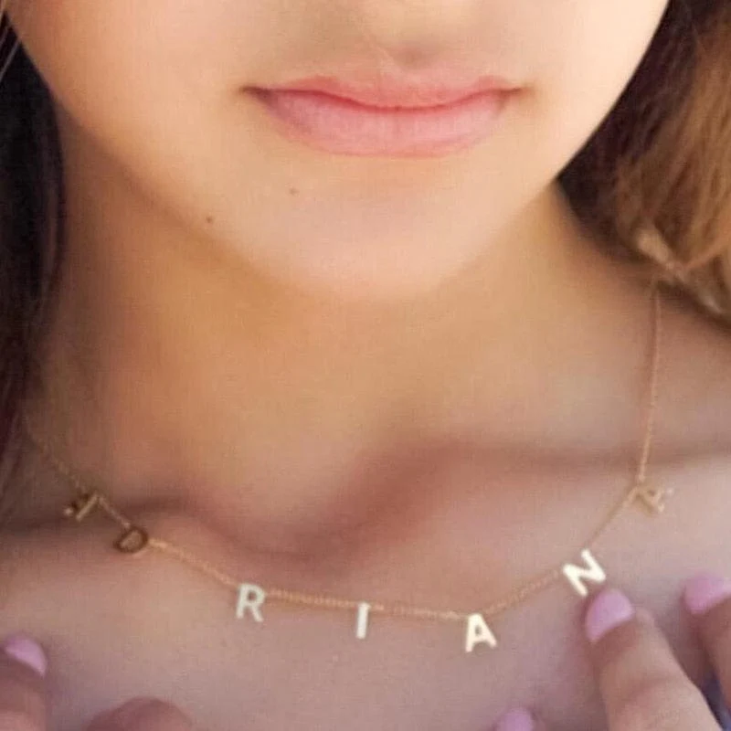 VVS Jewelry 18k Gold Custom Name Clavicle Necklace - Image 5