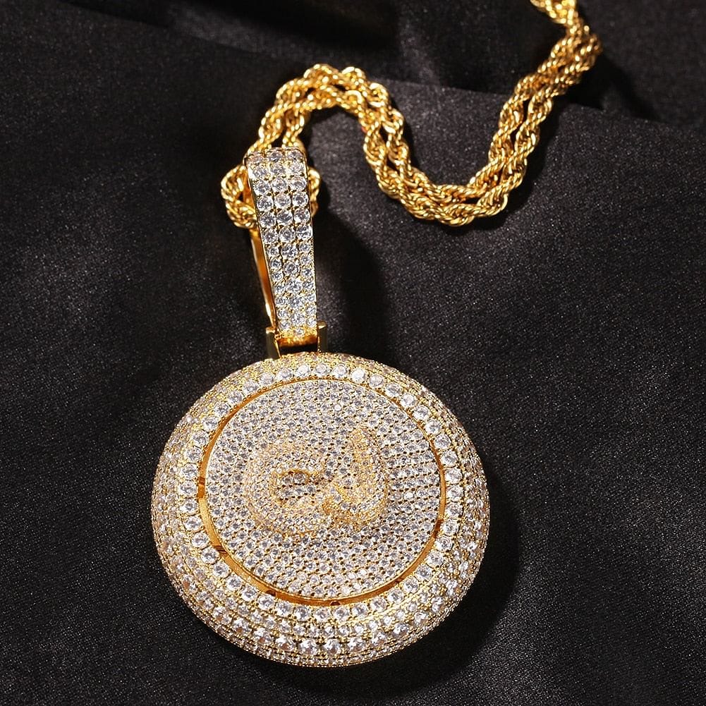 VVS Jewelry Rotating Custom Pendant - Image 4