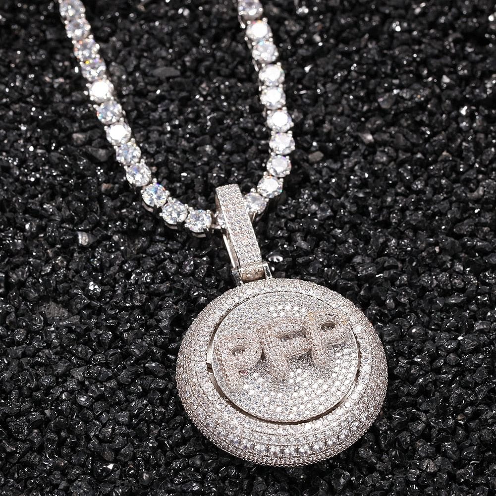 VVS Jewelry Rotating Custom Pendant - Image 7