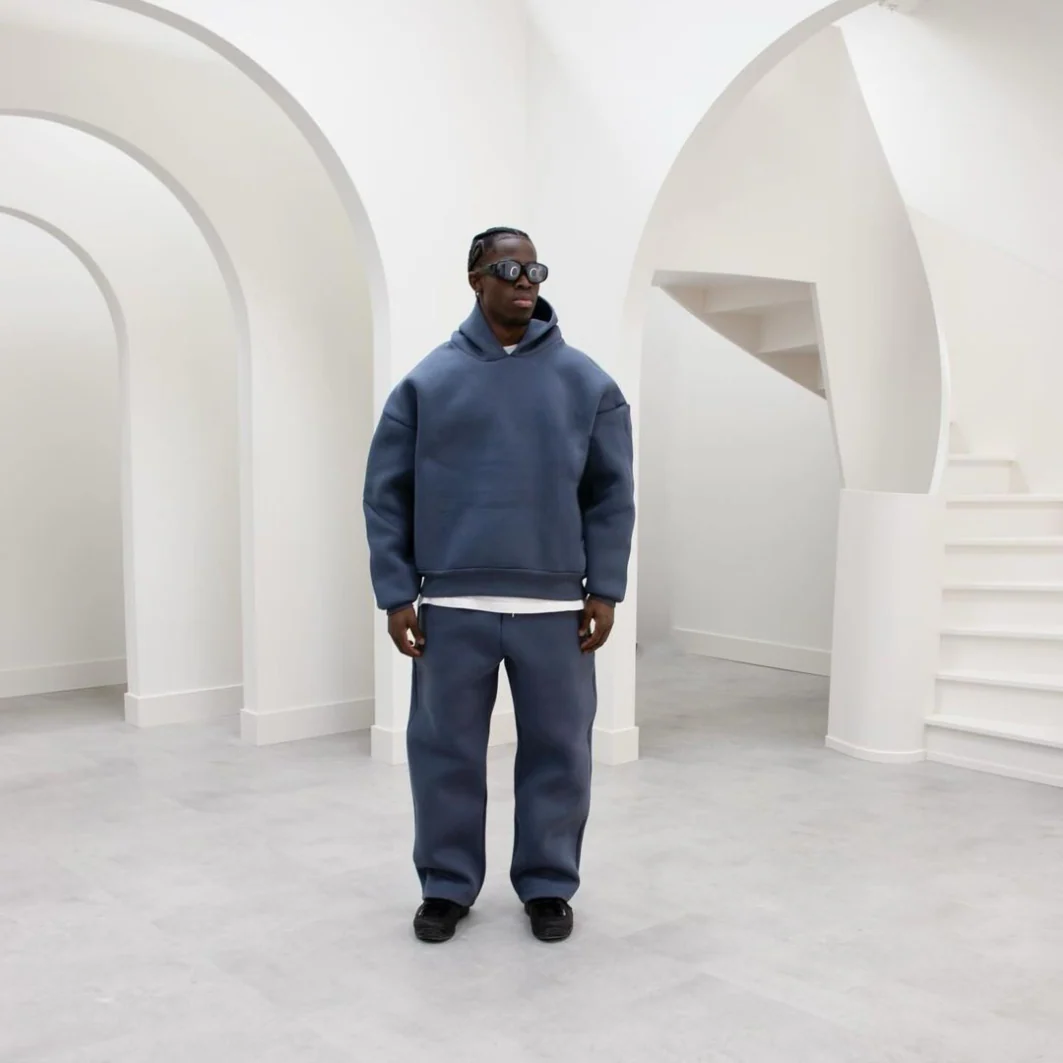 VVS Luxe Oversized Tracksuit - Image 10