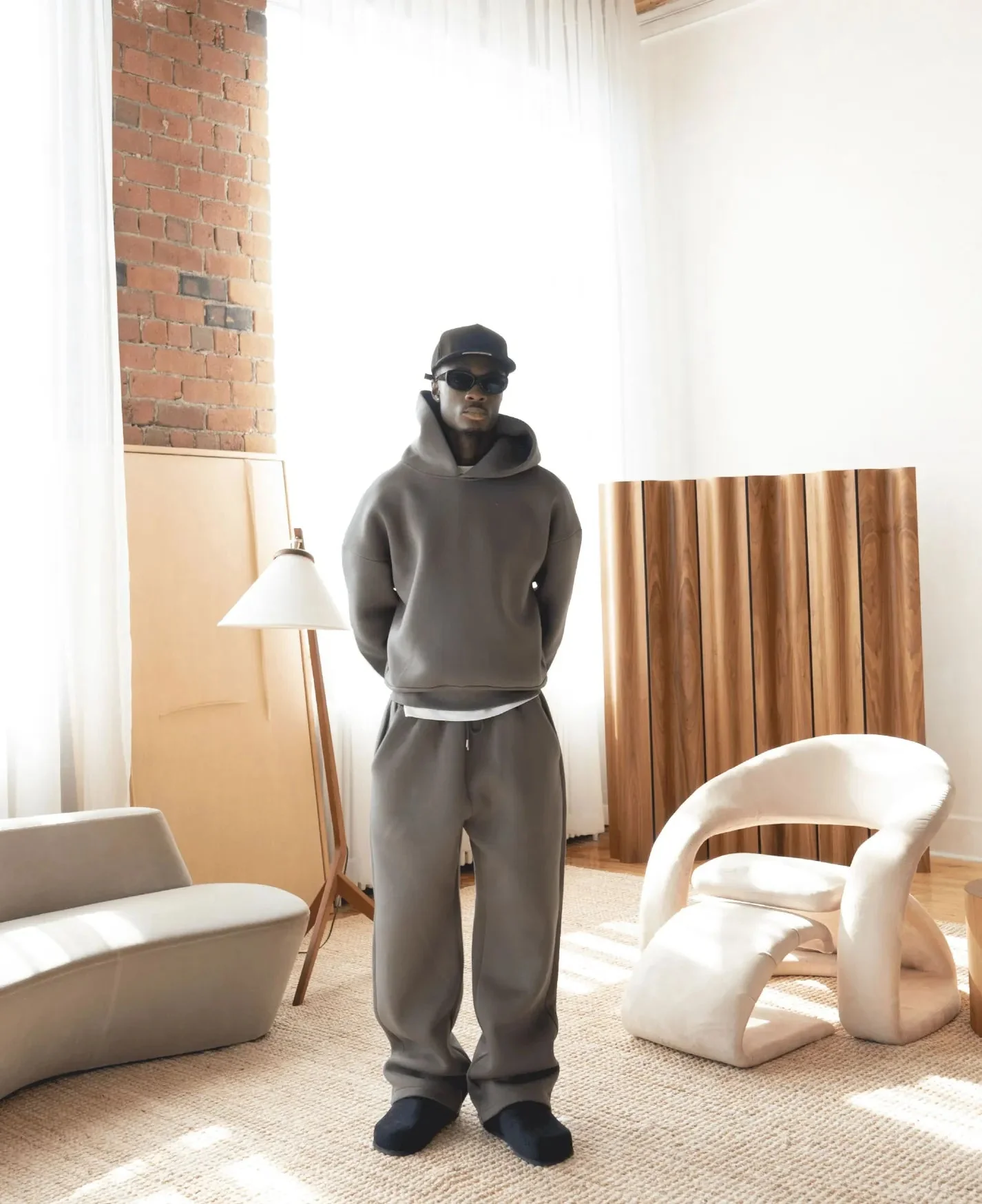 VVS Luxe Oversized Tracksuit - Image 12