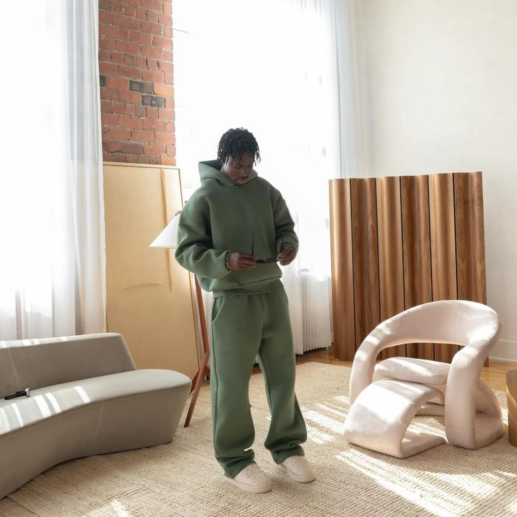 VVS Luxe Oversized Tracksuit - Image 8