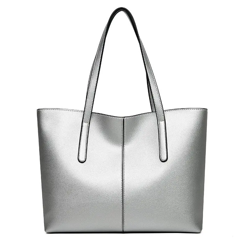 VVS Signature Leather Tote Bag - Image 5