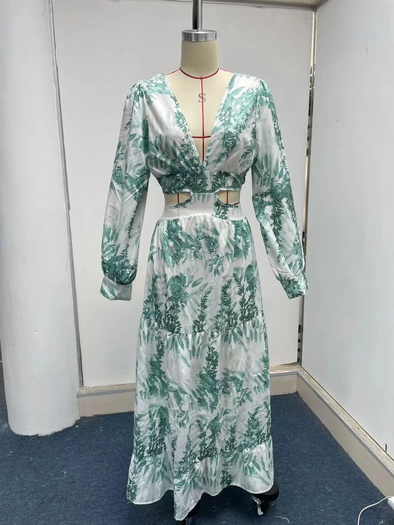 Parisian Long Beach Dress - Image 16