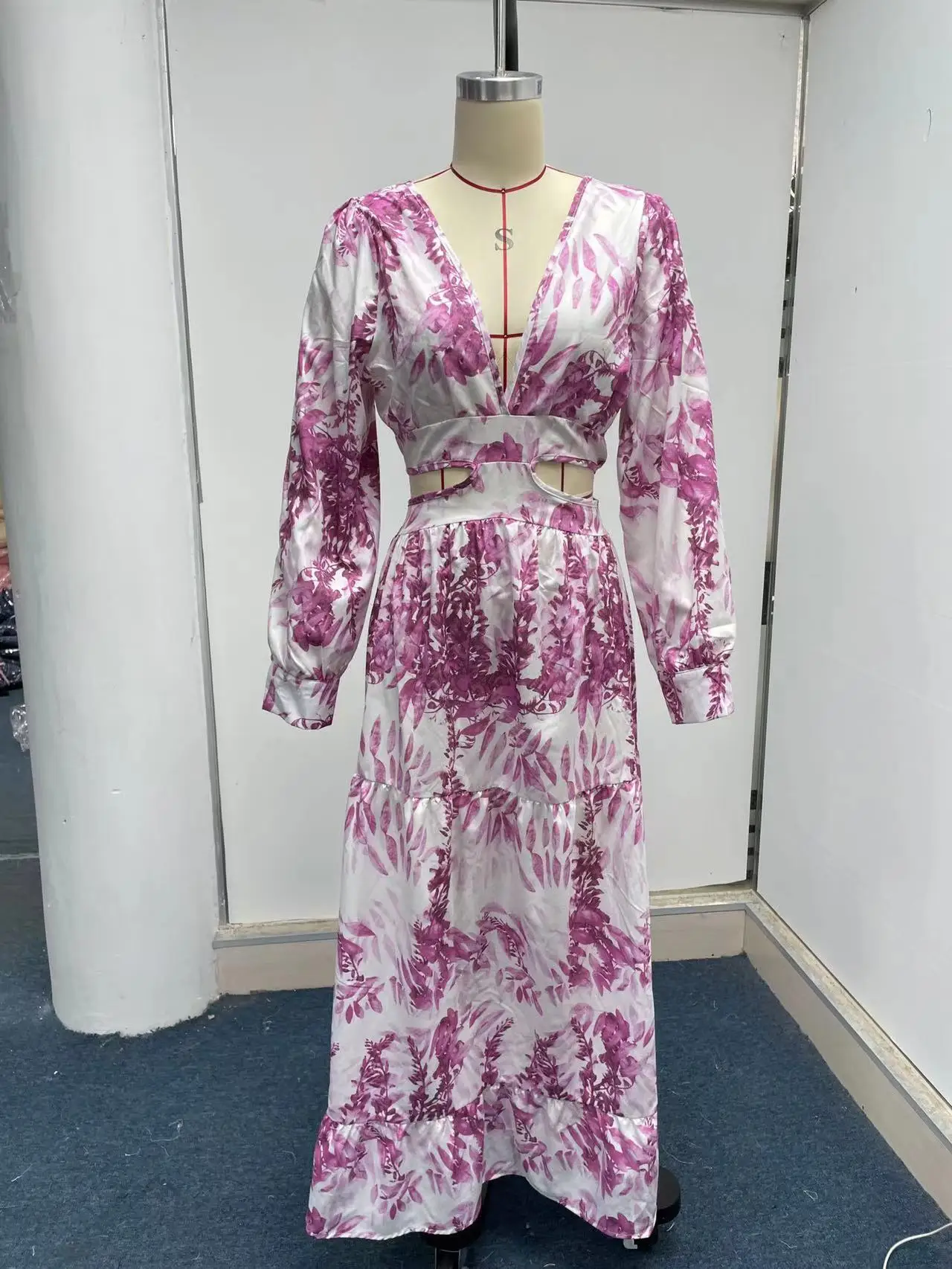 Parisian Long Beach Dress - Image 7